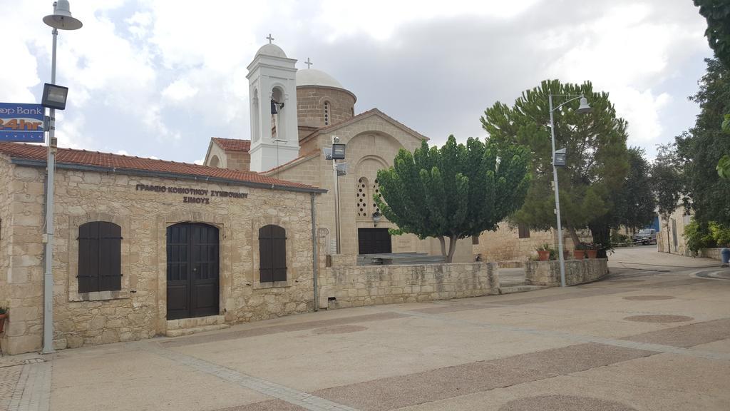 Pensjonat Faith'S Stone House Simou Zewnętrze zdjęcie